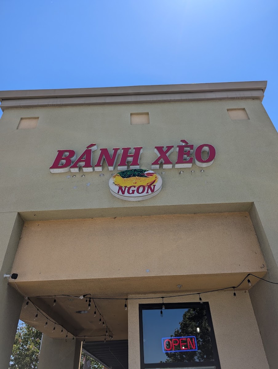 Banh Xeo Ngon